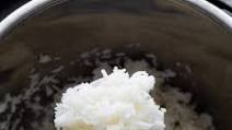 Instant Pot Jasmine Rice (perfect + fluffy!) Instant Pot Jasmine Rice (perfect + fluffy!)
