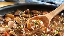 Braised Beef with Shallots and Mushrooms Braised Beef with Shallots and Mushrooms