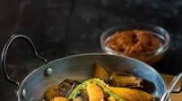 Aloo Baingan Sabji - Potato and Brinjal Fry Aloo Baingan Sabji - Potato and Brinjal Fry