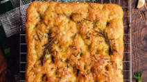No-Knead Garlic and Rosemary Focaccia No-Knead Garlic and Rosemary Focaccia