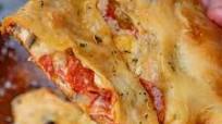 Easy Calzone Pizzas Easy Calzone Pizzas