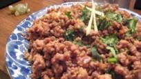 Simple Stir Fry Minced Pork with Garlic & Ginger Simple Stir Fry Minced Pork with Garlic & Ginger