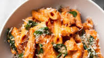 Tomato Chicken Spinach Pasta Tomato Chicken Spinach Pasta