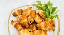 Spinach-Feta Crescents Spinach-Feta Crescents