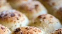 Quick & Easy Garlic-Parmesan Rolls Quick & Easy Garlic-Parmesan Rolls