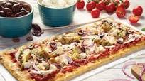 Mediterranean Chicken Flatbread Pizza Mediterranean Chicken Flatbread Pizza