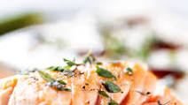Slow-Baked Salmon with Lemon and Thyme Slow-Baked Salmon with Lemon and Thyme