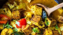 Vegan Tikka Masala (Stovetop or Instant Pot) Vegan Tikka Masala (Stovetop or Instant Pot)