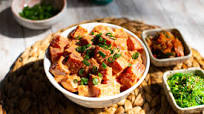 Foodland’s Spicy Ahi Poke Bowl Recipe Foodland’s Spicy Ahi Poke Bowl Recipe