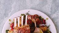 Roast rack of lamb with crushed potatoes Roast rack of lamb with crushed potatoes
