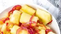 Yuca With Garlic Sauce (Yuca Con Mojo) Yuca With Garlic Sauce (Yuca Con Mojo)