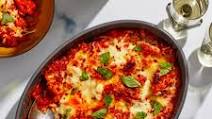 Baked Ziti-Style Spaghetti Squash Baked Ziti-Style Spaghetti Squash