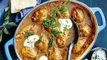 Bone-in chicken curry Bone-in chicken curry