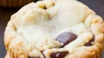 Chocolate Chip Cookie Dough Cupcakes Chocolate Chip Cookie Dough Cupcakes