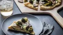 Roasted Vegetable and White Bean Pesto Hummus Pizza Roasted Vegetable and White Bean Pesto Hummus Pizza