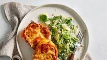 15-Minute Garlic Bread Pizzas 15-Minute Garlic Bread Pizzas