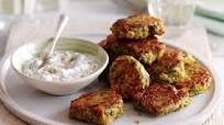 Slimming World’s chickpea and chilli cakes with minted yogurt dip Slimming World’s chickpea and chilli cakes with minted yogurt dip