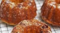Delicious Pecan Chocolate Banana Cakes Delicious Pecan Chocolate Banana Cakes