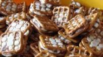 Pretzel hugs Pretzel hugs