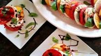 Caprese Salad with Peaches Caprese Salad with Peaches