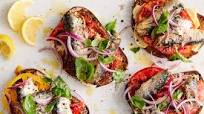 Sardine Toasts With Tomato and Sweet Onion Sardine Toasts With Tomato and Sweet Onion