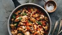 Cashew Chicken (腰果鸡丁) Cashew Chicken (腰果鸡丁)