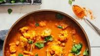 1-Pot Yellow Chickpea Cauliflower Curry 1-Pot Yellow Chickpea Cauliflower Curry