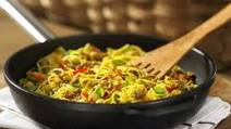 Singapore Noodles with Beef and Chick Peas Singapore Noodles with Beef and Chick Peas