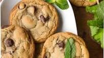 Mint Chocolate Chip Cookies Mint Chocolate Chip Cookies