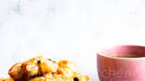 Puff pastry parcels with jam filling Puff pastry parcels with jam filling