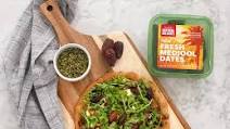 Bacon, Date, and Arugula Pizza Bacon, Date, and Arugula Pizza
