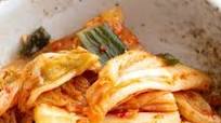 Easy Korean Kimchi - Fermented Spicy Cabbage Easy Korean Kimchi - Fermented Spicy Cabbage