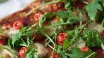 Spinach Pizza Crust Spinach Pizza Crust