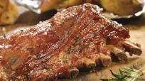 Pechito de cerdo pintado con barbacoa y puré de batatas Pechito de cerdo pintado con barbacoa y puré de batatas