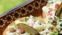 Tostadas con Ensalada de Pollo Tostadas con Ensalada de Pollo