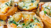 Mini Spinach & Cheese Tarts (video) Mini Spinach & Cheese Tarts (video)