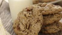 Chocolate Caramel Pecan Cookies Chocolate Caramel Pecan Cookies