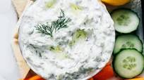 5-Minute Tzatziki Sauce (Extra Easy) 5-Minute Tzatziki Sauce (Extra Easy)
