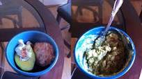 Easy Salmon Burger Avocado Salad Easy Salmon Burger Avocado Salad