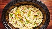 Crock-Pot Garlicky Mashed Potatoes Crock-Pot Garlicky Mashed Potatoes