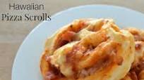 Hawaiian Pizza Scrolls Hawaiian Pizza Scrolls