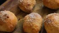 Cinnamon Sugar Pretzel Bites {No Yeast} Cinnamon Sugar Pretzel Bites {No Yeast}