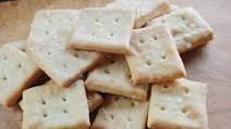 Old-Fashioned Soda Cracker Recipe Old-Fashioned Soda Cracker Recipe