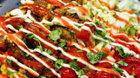 Easy ‘Halal Guys’ One-Pan Chicken and Rice Platter Recipe Easy ‘Halal Guys’ One-Pan Chicken and Rice Platter Recipe