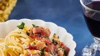 Pancetta Pasta with Tomatoes Pancetta Pasta with Tomatoes