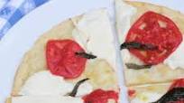 Margherita Pizza on Cauliflower Crust Margherita Pizza on Cauliflower Crust
