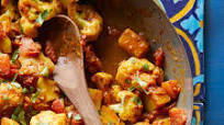 Aloo Gobi Masala (Cauliflower and Potato Curry) Aloo Gobi Masala (Cauliflower and Potato Curry)