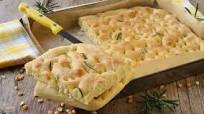 Focaccia con farina di mais Focaccia con farina di mais