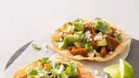 Spicy Mexican Shredded Pork Tostadas (Tinga) Spicy Mexican Shredded Pork Tostadas (Tinga)