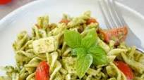 Caprese Pesto Pasta Salad Caprese Pesto Pasta Salad